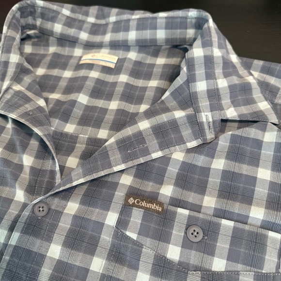Columbia Men's Casual Plaid Shirt - Picture 2 of 6